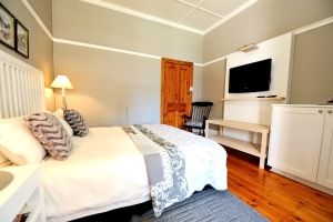 Bed and breakfast near NMMU